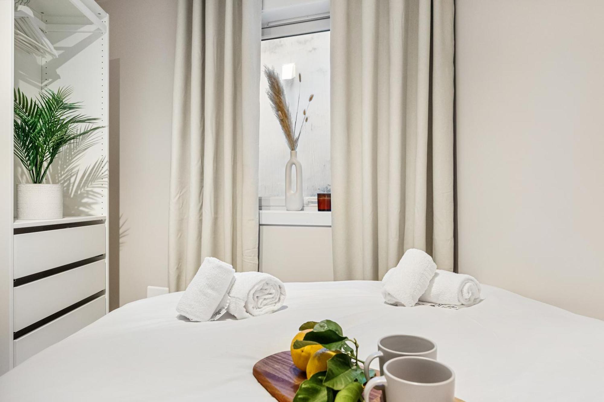 ベルゲンKing Bed - Renovated 2024 - 2Br Behind Bryggenアパートメント エクステリア 写真